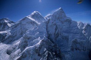 Mt. Everest: free Bing Photos